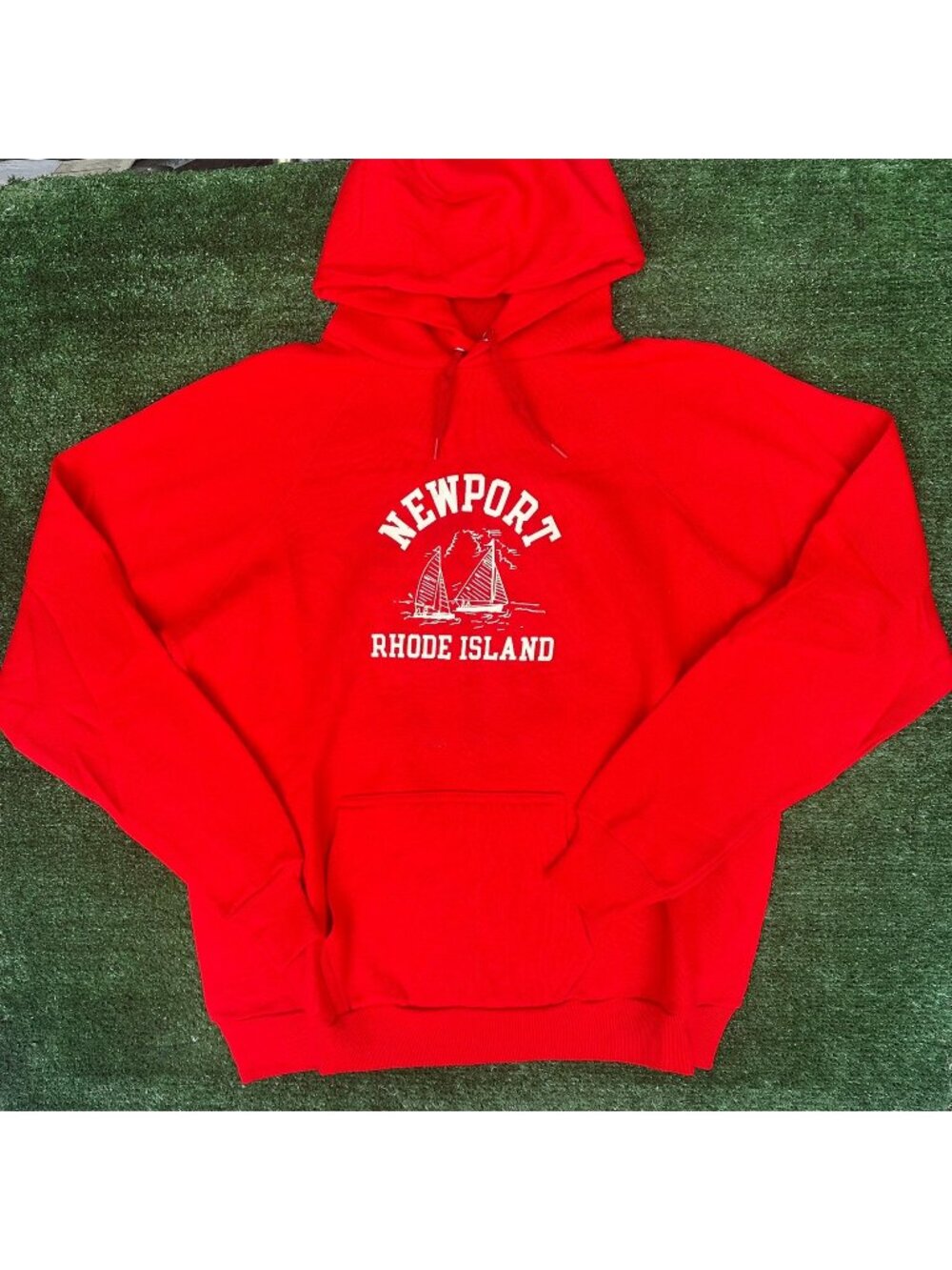 Vintage 80s Newport Rhode Island Sailboat Hoodie Red L Preppy Nautical Coastal